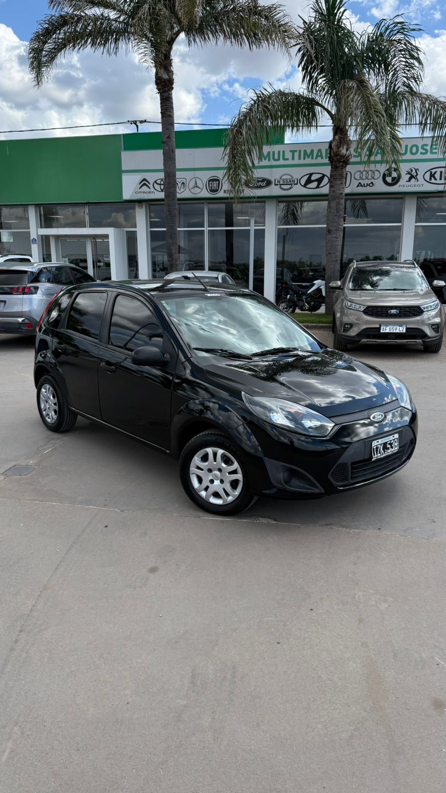 FORD - FIESTA  - AMBIENTE  solo 79.00 KM  - 2010